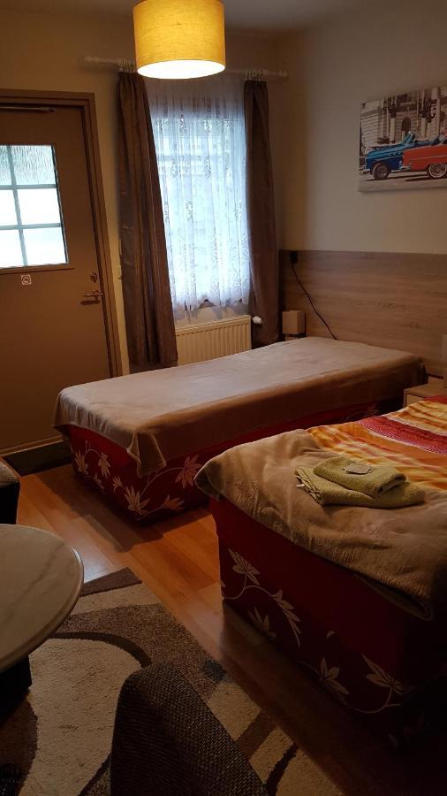 Pension Rahnsdorf Am Mueggelsee Berlino Esterno foto